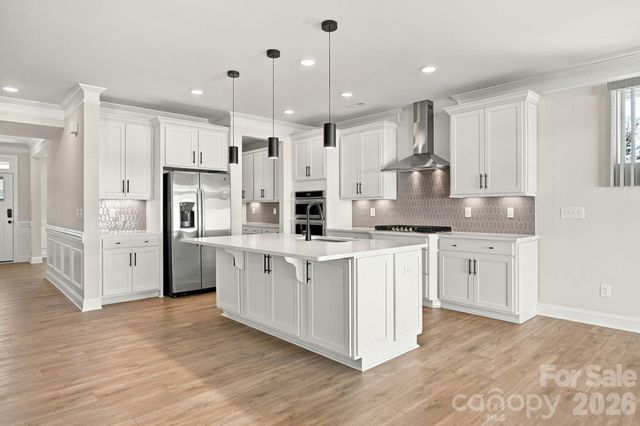 2020 Embassy Court, Charlotte, NC 28213