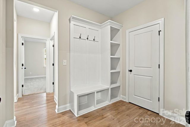 2020 Embassy Court, Charlotte, NC 28213