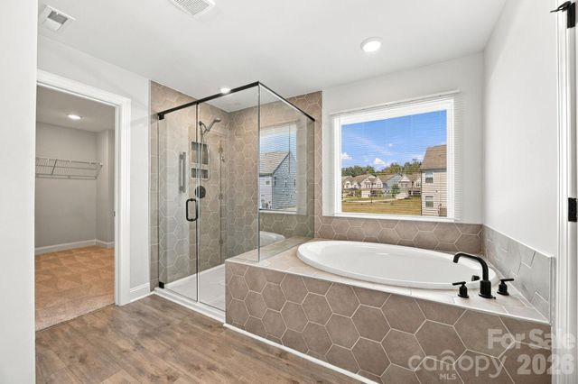 2020 Embassy Court, Charlotte, NC 28213