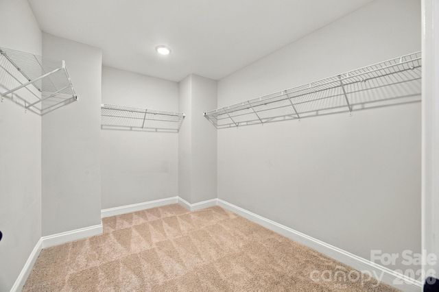 2020 Embassy Court, Charlotte, NC 28213