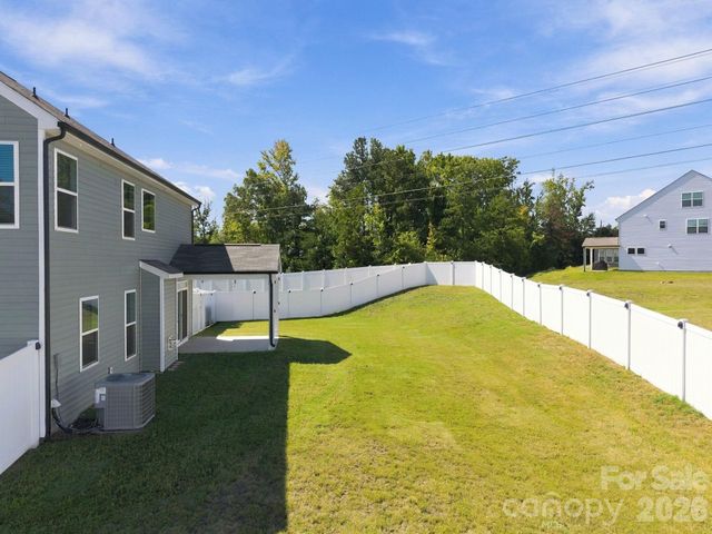 2020 Embassy Court, Charlotte, NC 28213