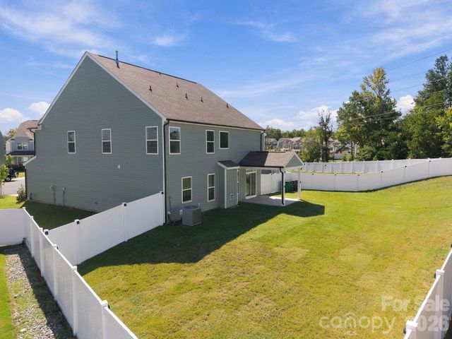 2020 Embassy Court, Charlotte, NC 28213