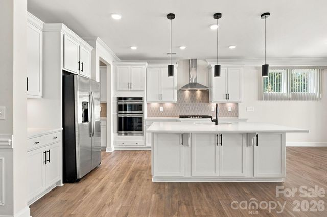 2020 Embassy Court, Charlotte, NC 28213