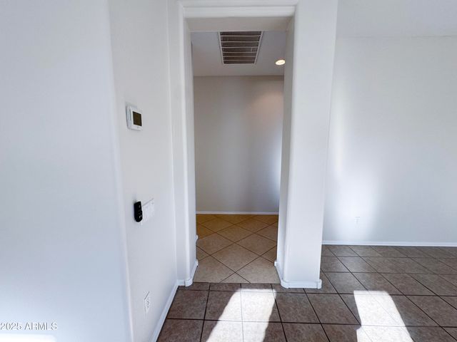 17230 W SAGUARO Lane, Surprise, AZ 85388