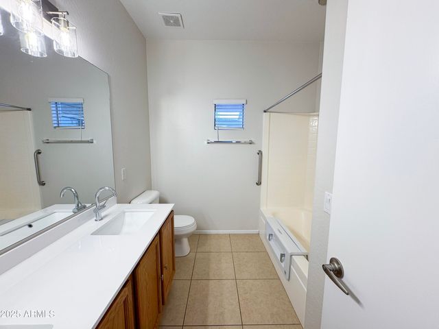 17230 W SAGUARO Lane, Surprise, AZ 85388