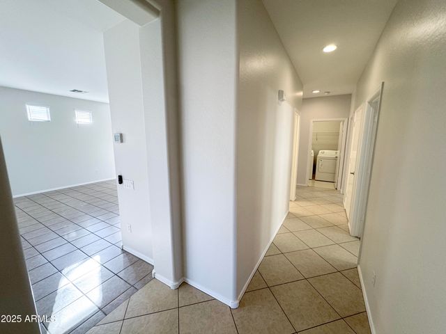 17230 W SAGUARO Lane, Surprise, AZ 85388