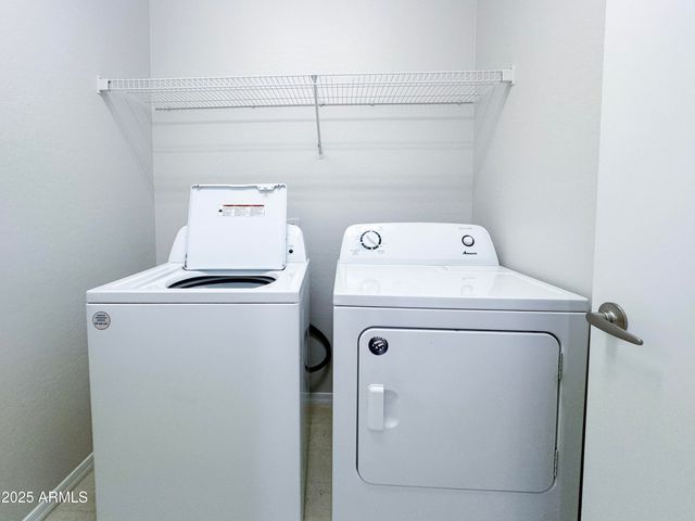 17230 W SAGUARO Lane, Surprise, AZ 85388