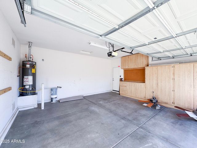 17230 W SAGUARO Lane, Surprise, AZ 85388