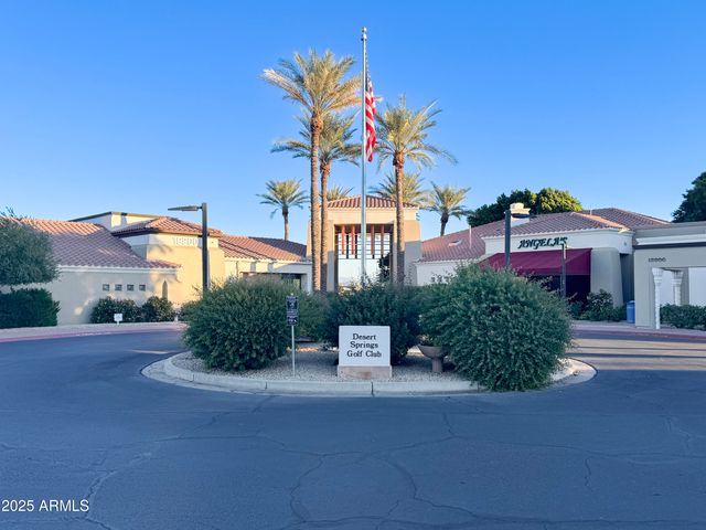 17230 W SAGUARO Lane, Surprise, AZ 85388