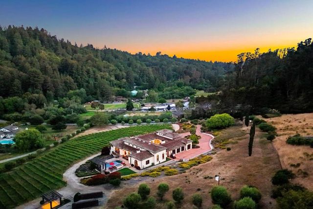 220 Falcon, Santa Cruz, CA 95065