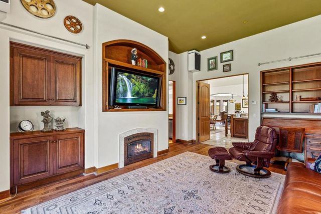 220 Falcon, Santa Cruz, CA 95065