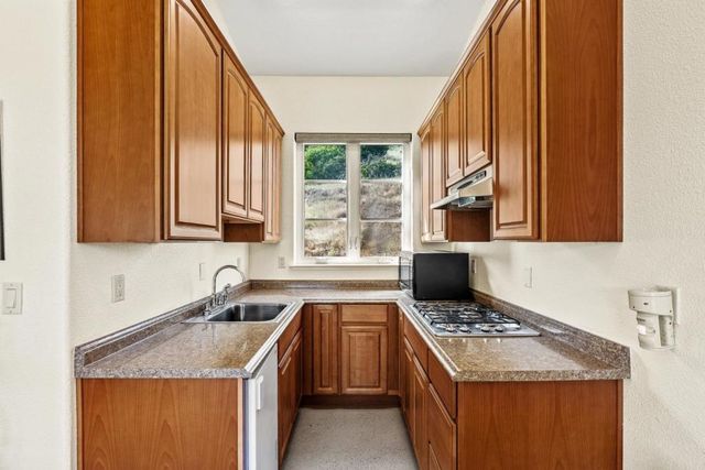 220 Falcon, Santa Cruz, CA 95065