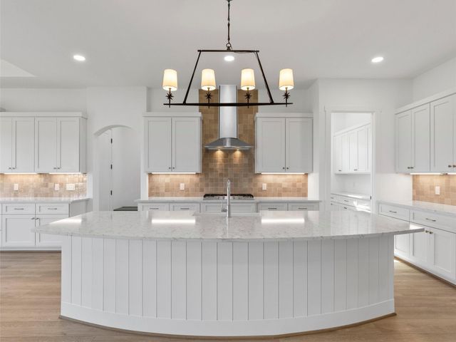 131 Hydrangea Drive, Smithville, TX 78957