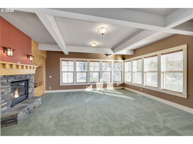 3648 FAIRHAVEN Dr, West Linn, OR 97068