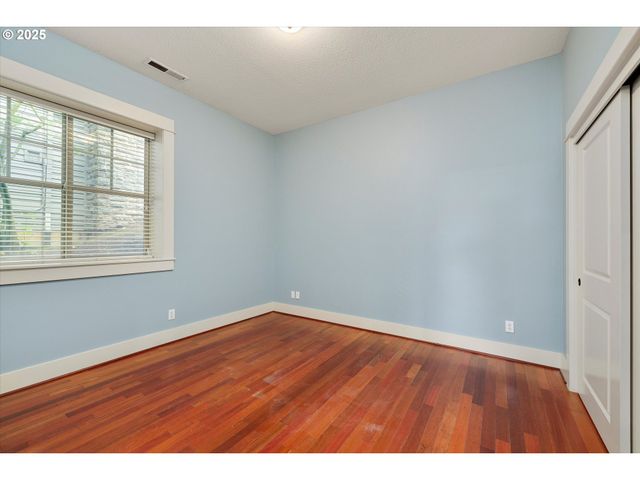 3648 FAIRHAVEN Dr, West Linn, OR 97068