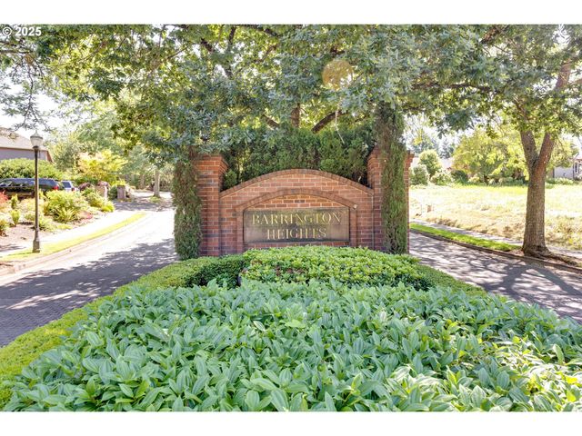 3648 FAIRHAVEN Dr, West Linn, OR 97068