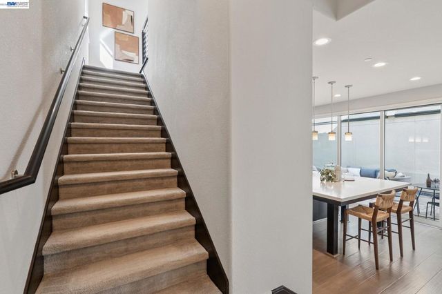 416 416 Bohol Circle Ln, Alameda, CA 94501