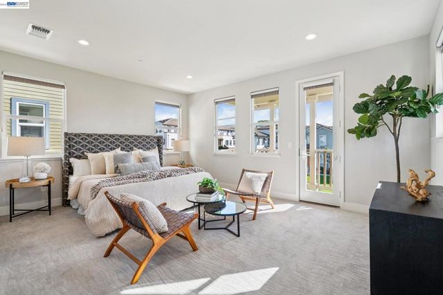 416 416 Bohol Circle Ln, Alameda, CA 94501