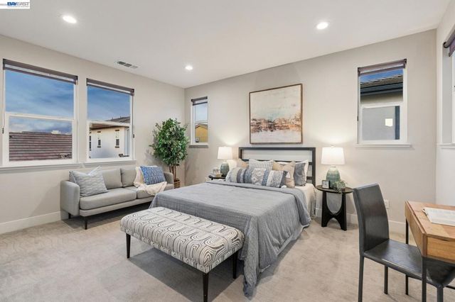 416 416 Bohol Circle Ln, Alameda, CA 94501