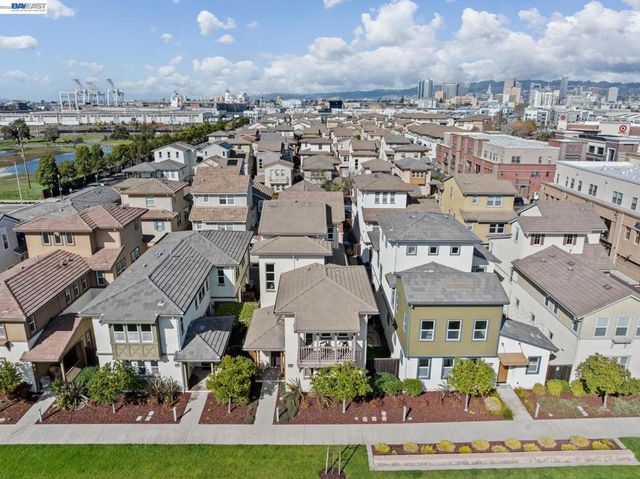 416 416 Bohol Circle Ln, Alameda, CA 94501