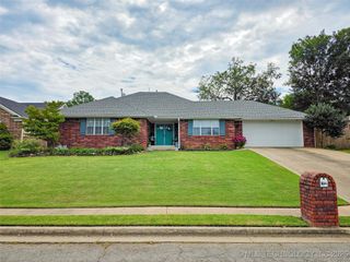 104 Tommye Lane, Tahlequah, OK 74464
