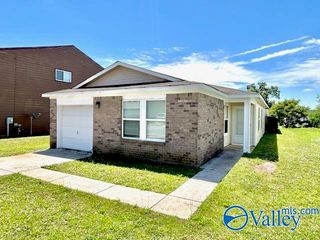 228 Dormont Drive, Huntsville, AL 35810