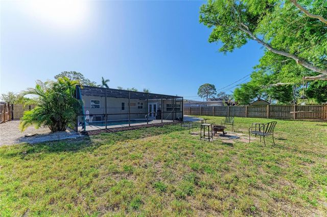 120 60TH STREET W, Bradenton, FL 34209