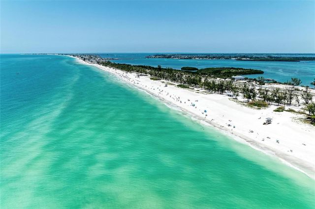 120 60TH STREET W, Bradenton, FL 34209