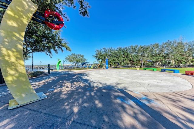 120 60TH STREET W, Bradenton, FL 34209