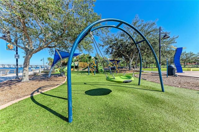 120 60TH STREET W, Bradenton, FL 34209