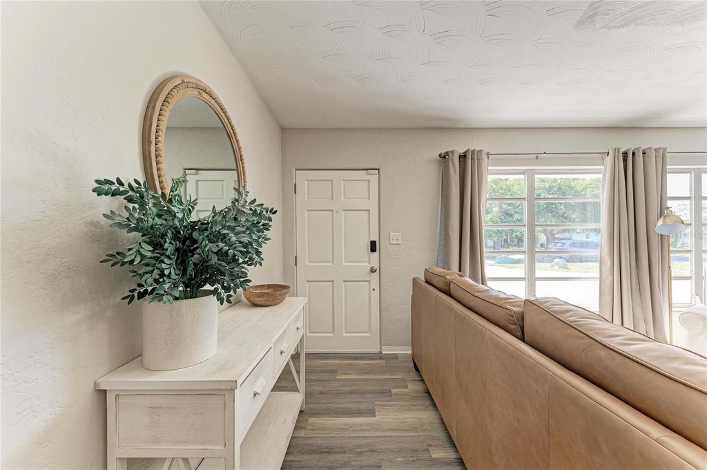 120 60TH STREET W, BRADENTON, FL 34209 — photo 2