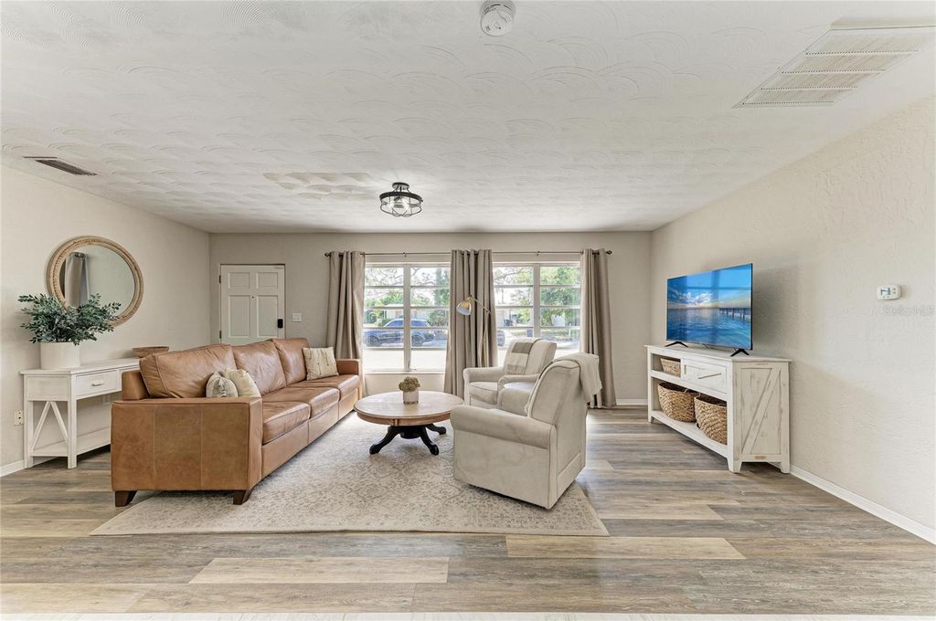 120 60TH STREET W, BRADENTON, FL 34209 — photo 3