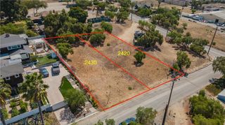 2430 Gaviota Avenue, Signal Hill, CA 90755