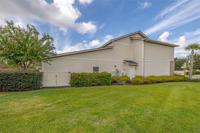 1301 Mariners Circle, St Simons Island, GA 31522