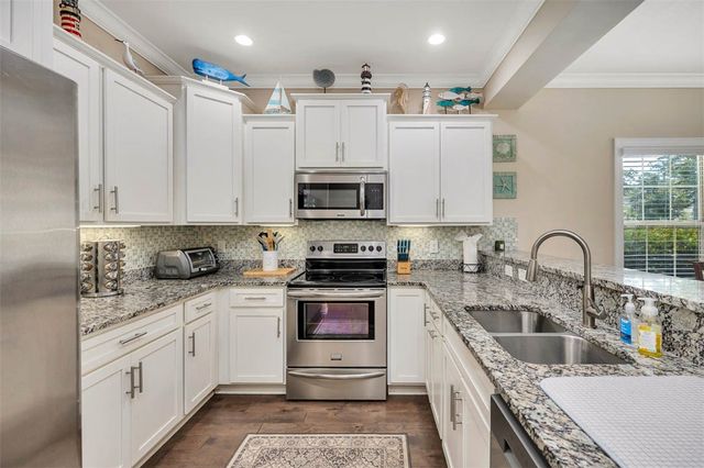 1301 Mariners Circle, St Simons Island, GA 31522