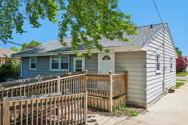 1708 Arcturus AVENUE, Racine, WI 53404