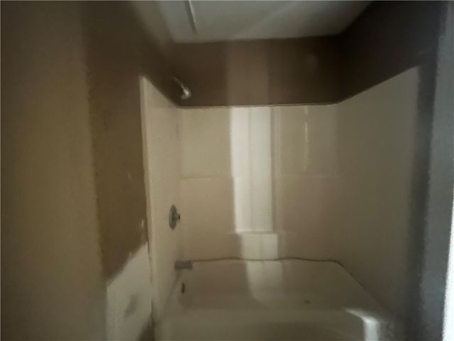 2005 R Street, Brunswick, GA 31520