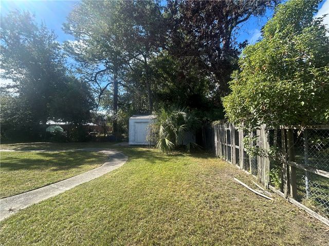 2005 R Street, Brunswick, GA 31520