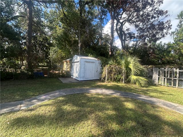 2005 R Street, Brunswick, GA 31520