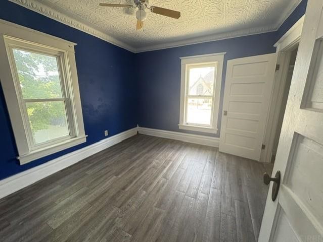 803 6th Street, Grundy Center, IA 50638