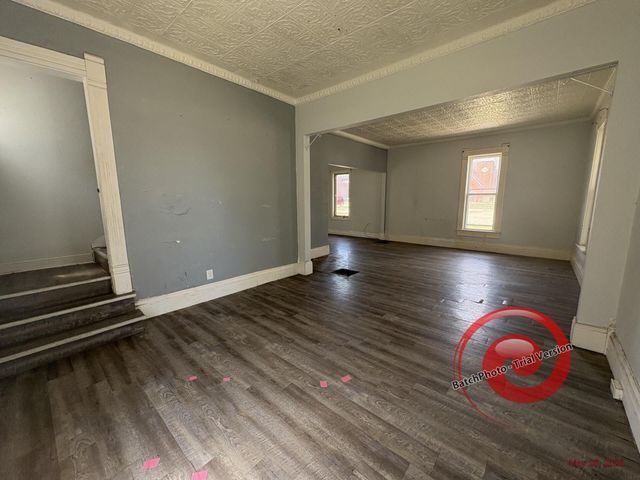 803 6th Street, Grundy Center, IA 50638