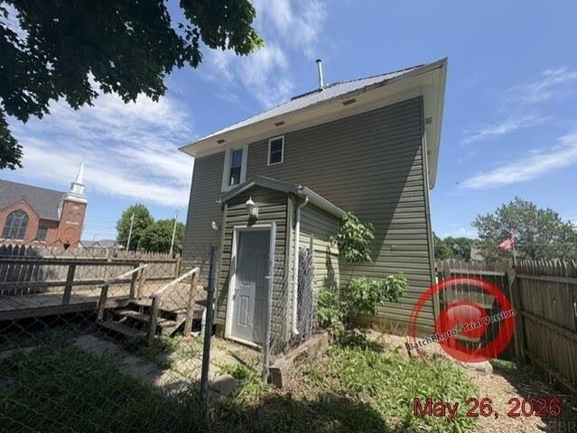 803 6th Street, Grundy Center, IA 50638
