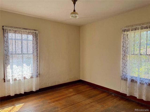 312 E 6th St, Trinidad, CO 81082