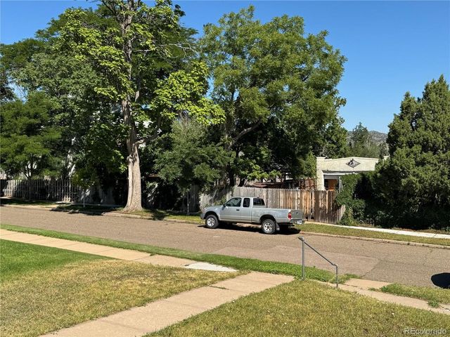 312 E 6th St, Trinidad, CO 81082