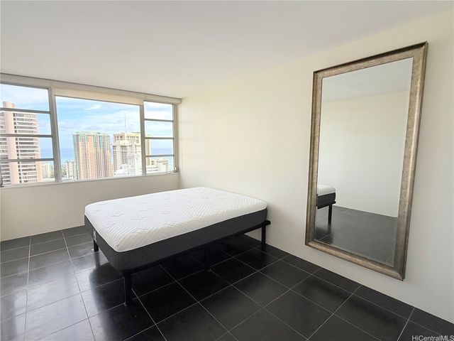 400 Hobron Lane 3311, Honolulu, HI 96815