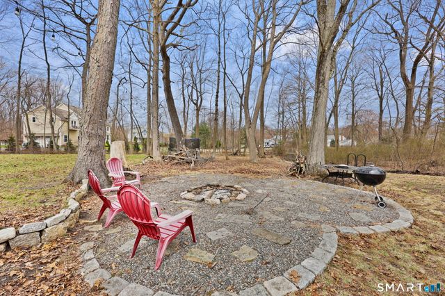 36 North Street, Trumbull, CT 06611