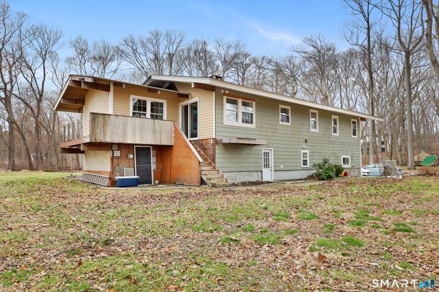 36 North Street, Trumbull, CT 06611