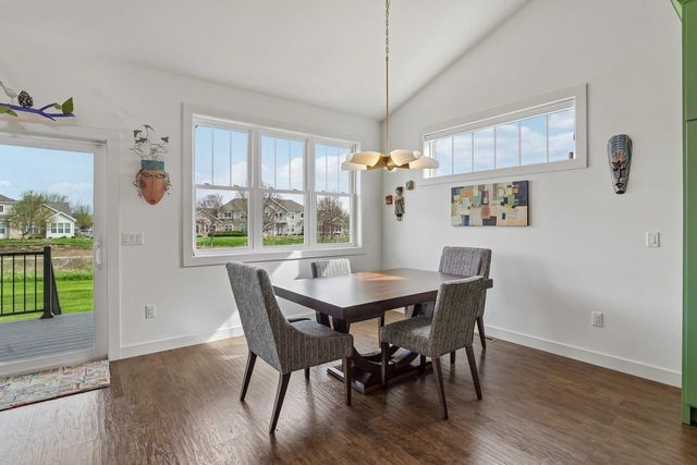 22 Prince Way, Fitchburg, WI 53711