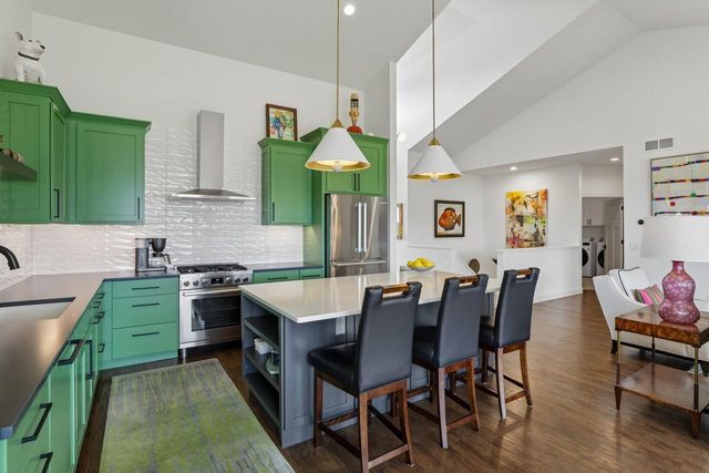 22 Prince Way, Fitchburg, WI 53711