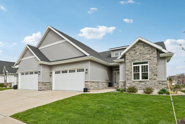 22 Prince Way, Fitchburg, WI 53711